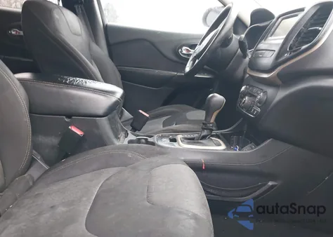 2014 Jeep Cherokee Latitude z USA, uszkodzony, nr VIN 1C4PJLCB6EW157949